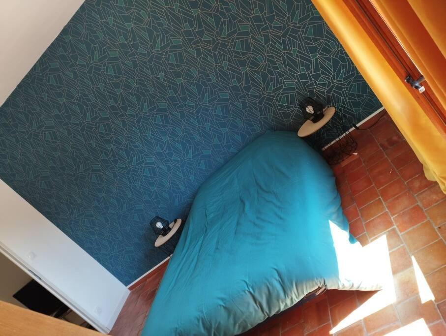 Appartement Dans Village Calme A 5 Min Des Lacs Mathaux Екстериор снимка